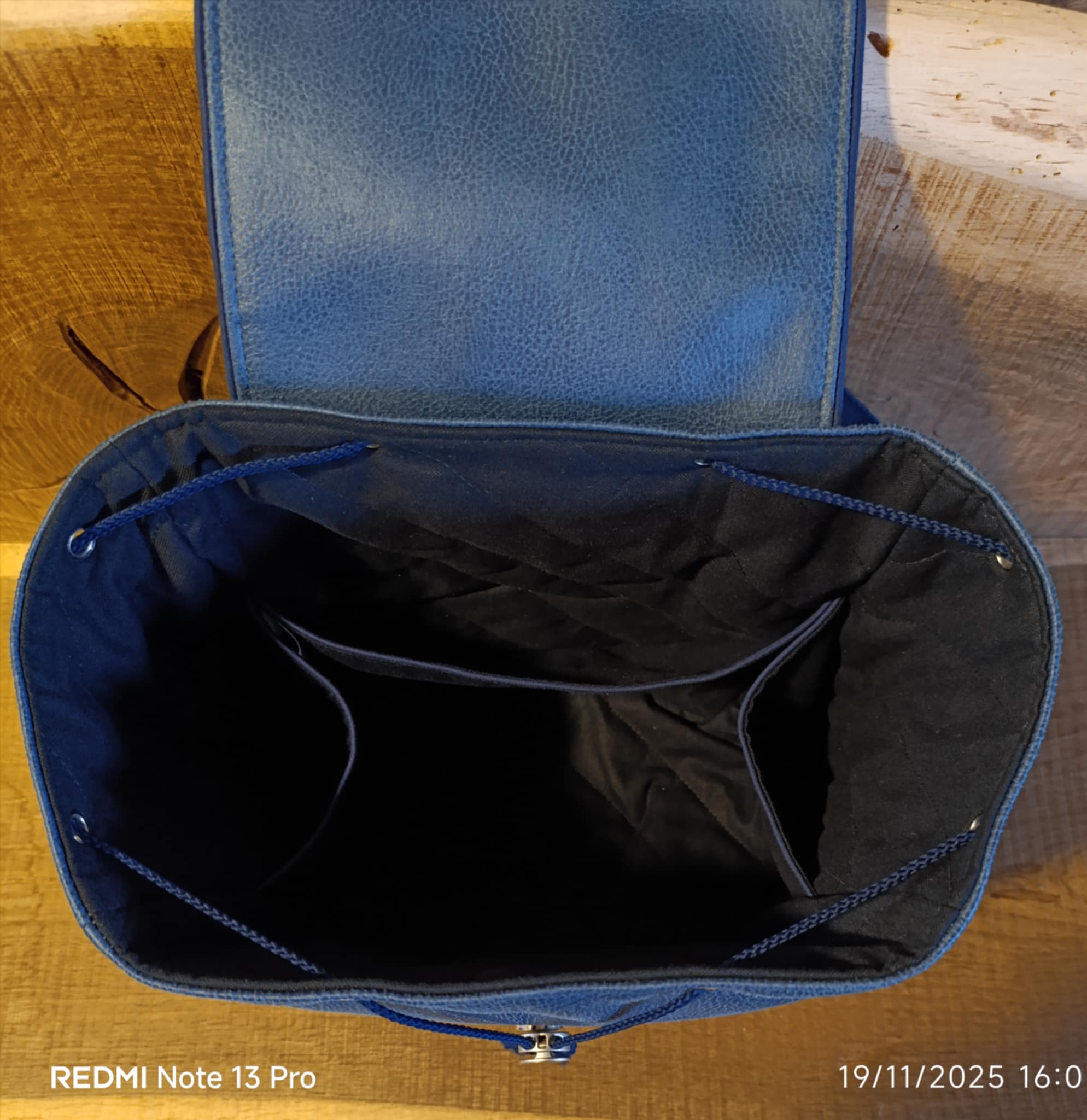 02ba6ab9-afbd-4592-a95f-7829a6680969